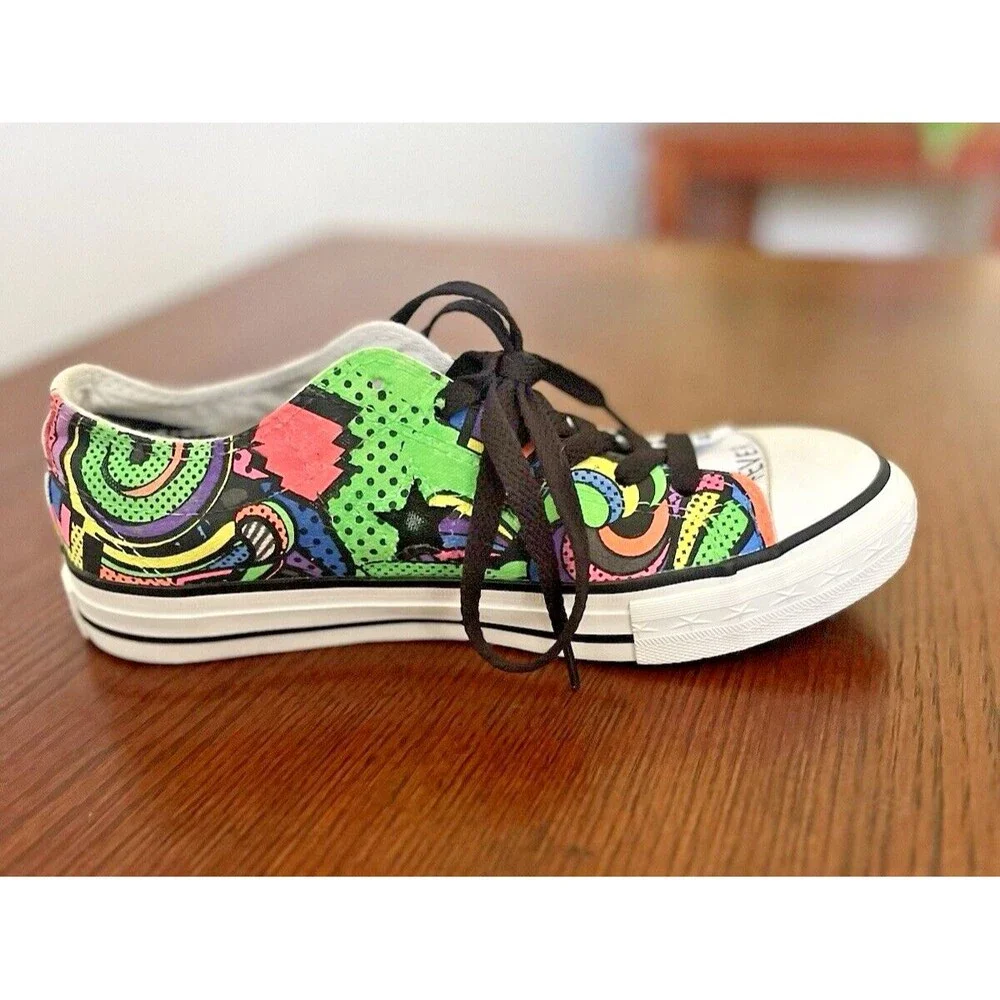 Converse One Star Graffiti Sneakers Black White Multicolor Women’s Size 7 MINT
